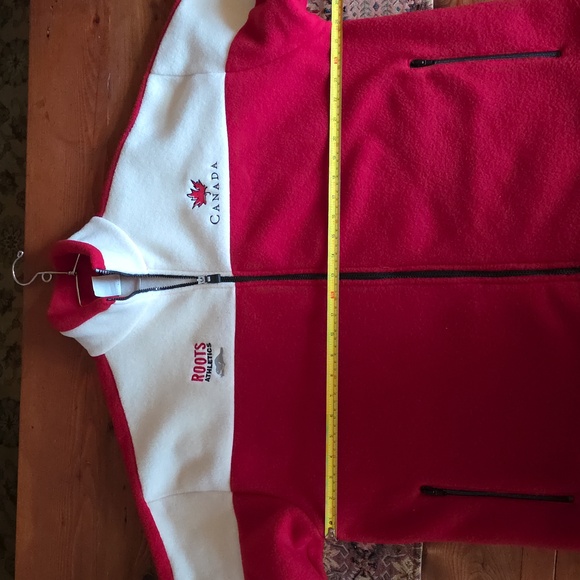 Roots Athletics Rare Vintage Canada Heavy Fleece Easy Care EUC - Picture 13 of 14